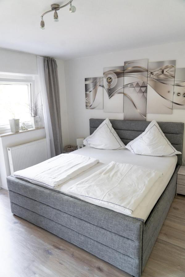Ferienwohnung Im Idyll 1 헹게르스베르크 외부 사진
