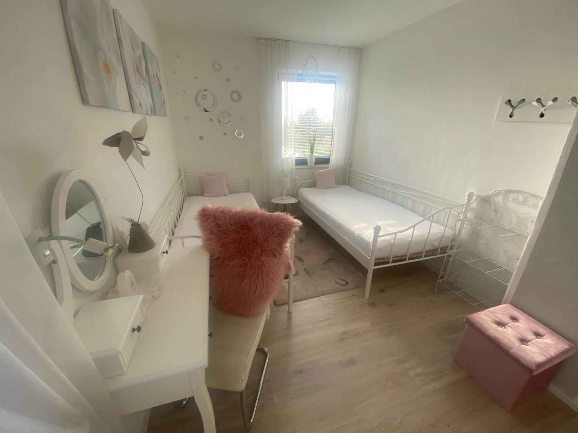 Ferienwohnung Im Idyll 1 헹게르스베르크 외부 사진