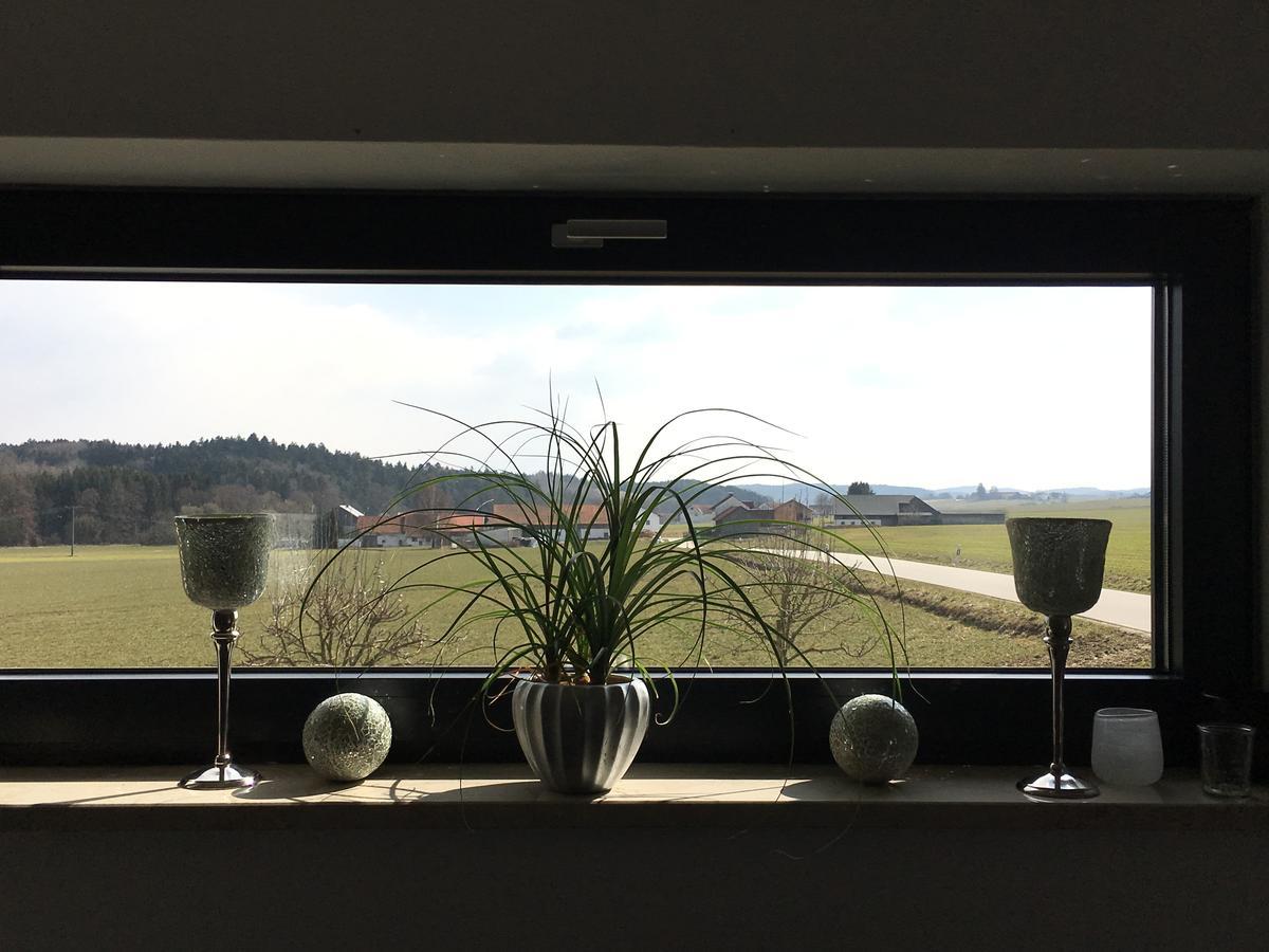 Ferienwohnung Im Idyll 1 헹게르스베르크 외부 사진