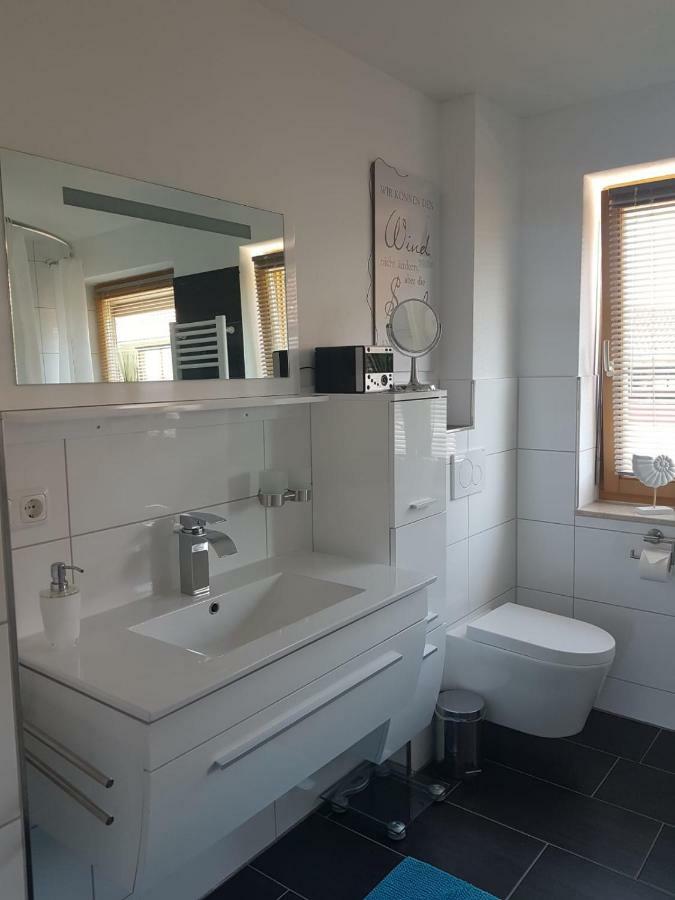 Ferienwohnung Im Idyll 1 헹게르스베르크 외부 사진